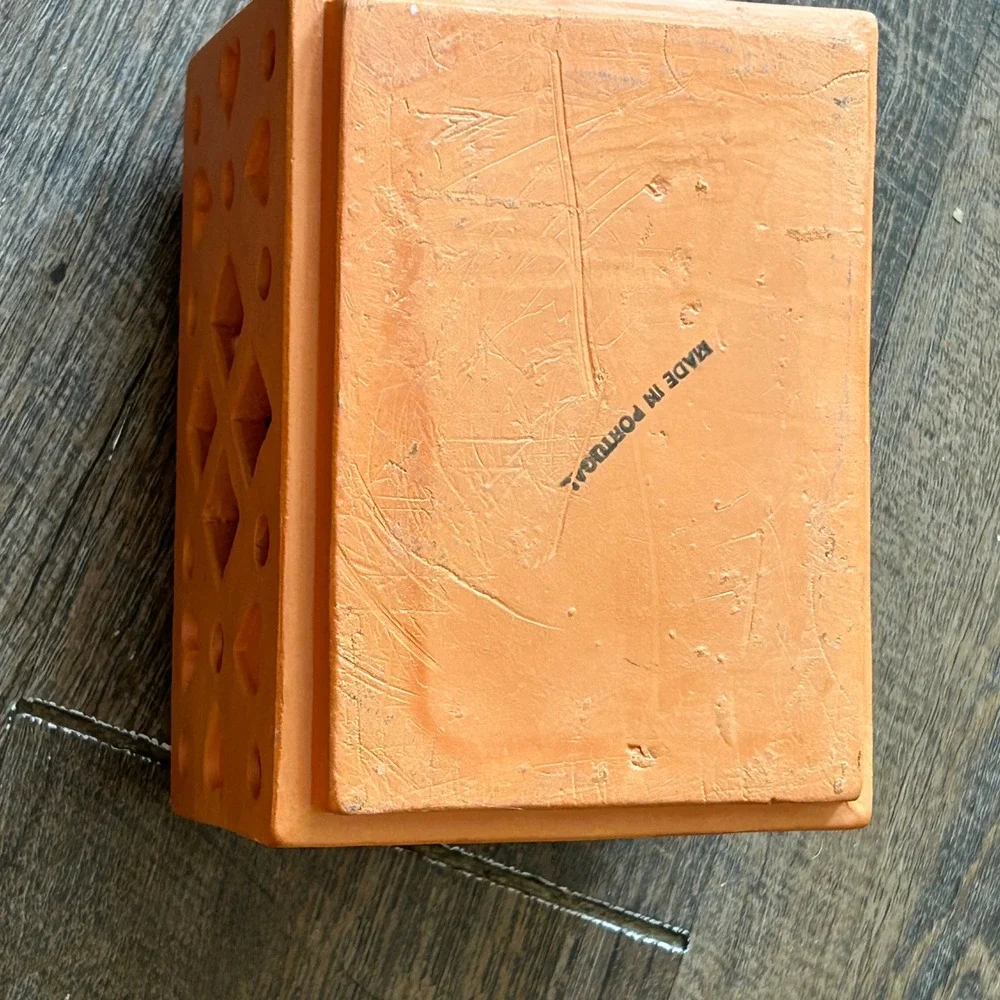 N/A terracotta house